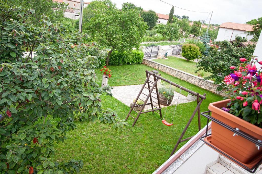 Apartman Orbanići Eksteriør billede